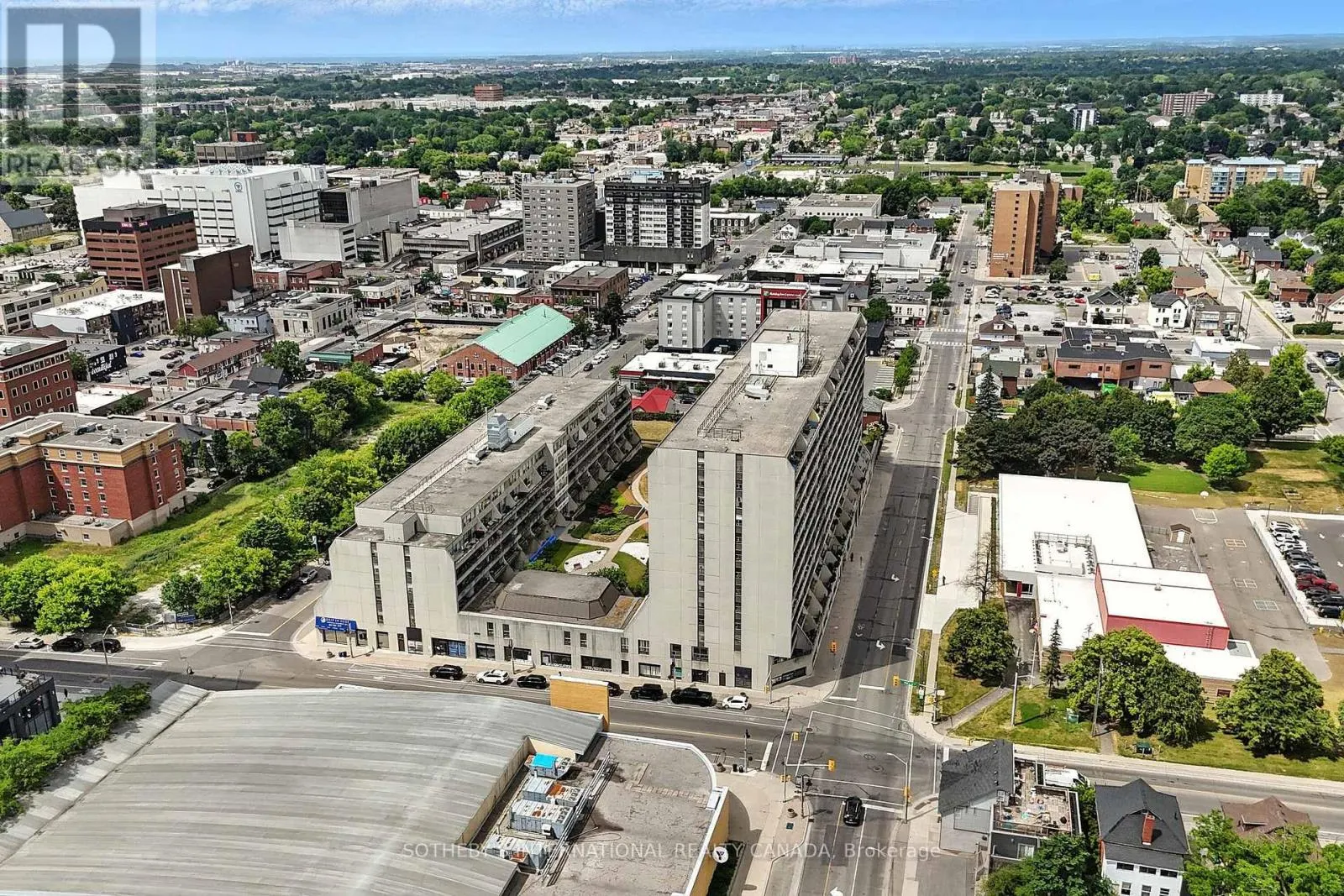 101 - 50 RICHMOND STREET E