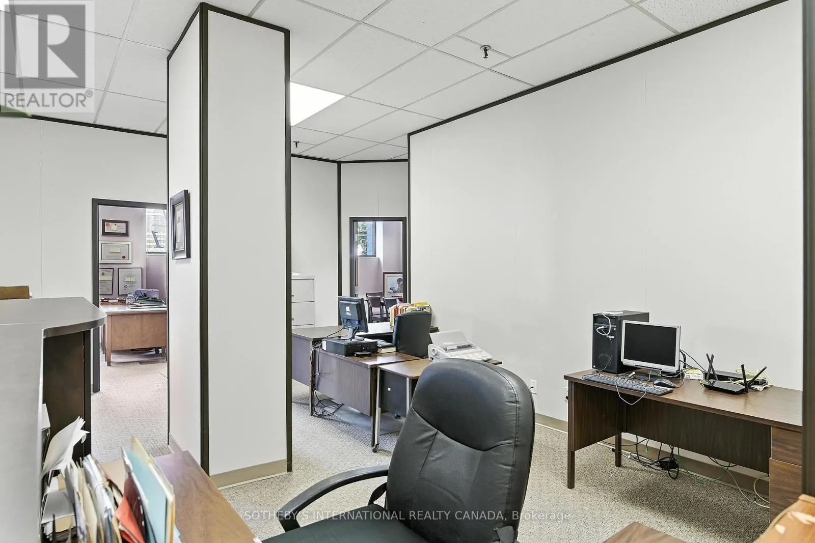 101 - 50 RICHMOND STREET E