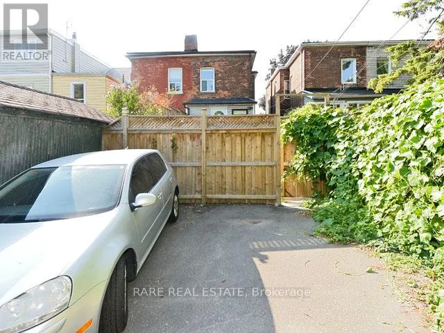 318 RIVERDALE AVENUE