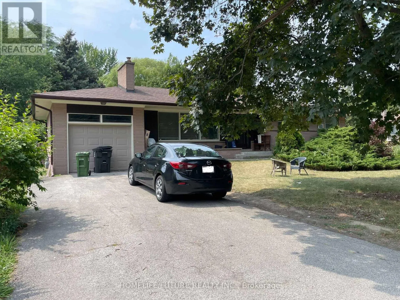 90 GLEN WATFORD DRIVE