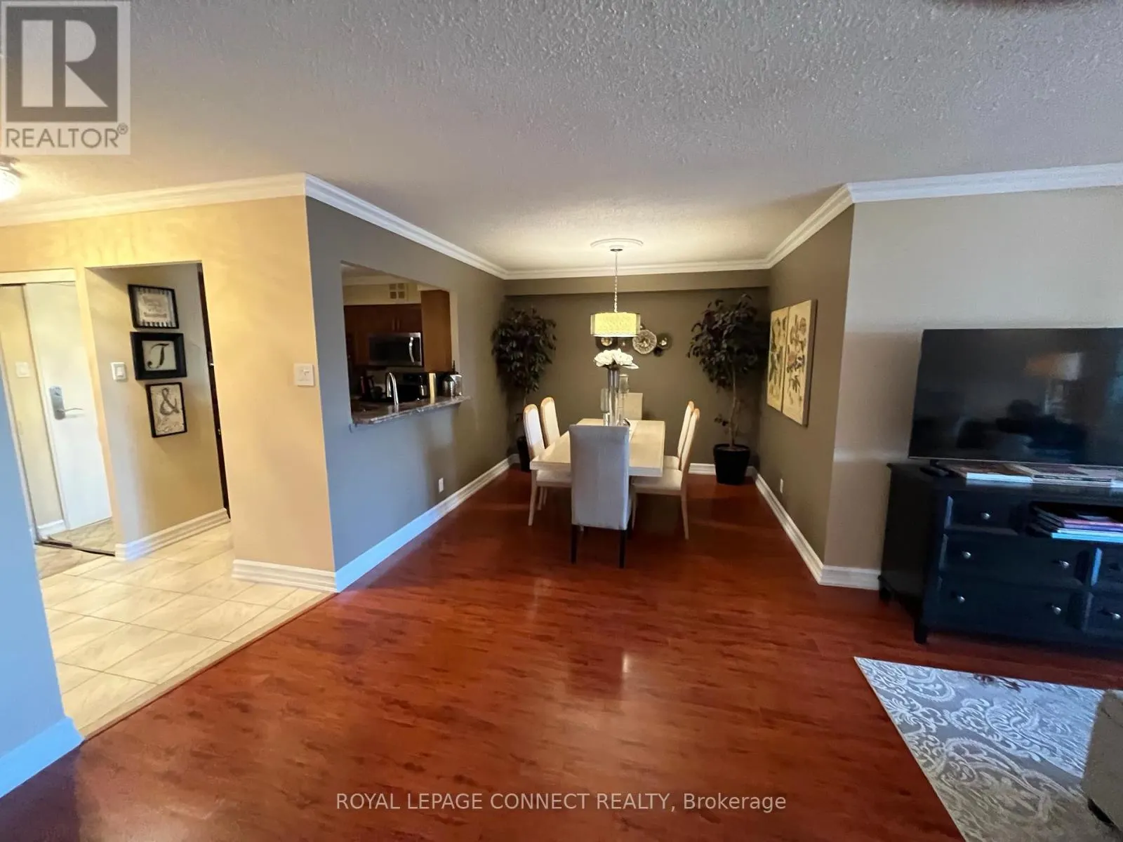 1516 - 1890 VALLEY FARM ROAD
