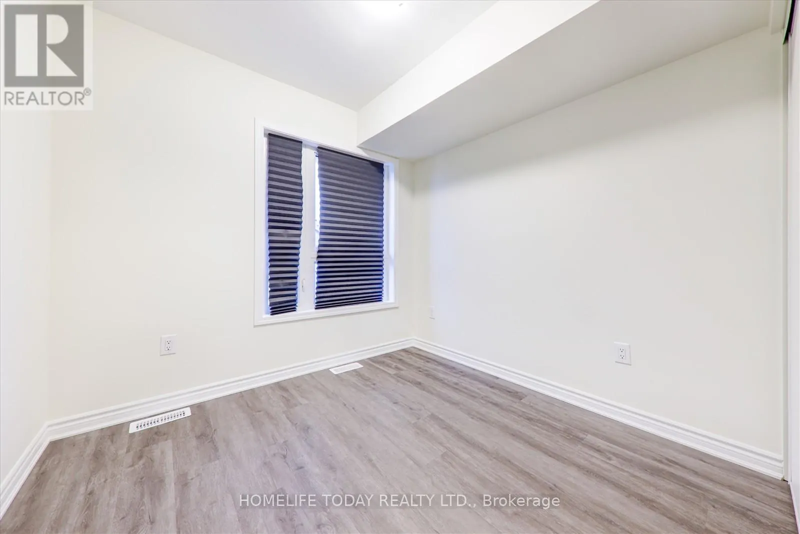 321 - 2787 EGLINTON AVENUE E