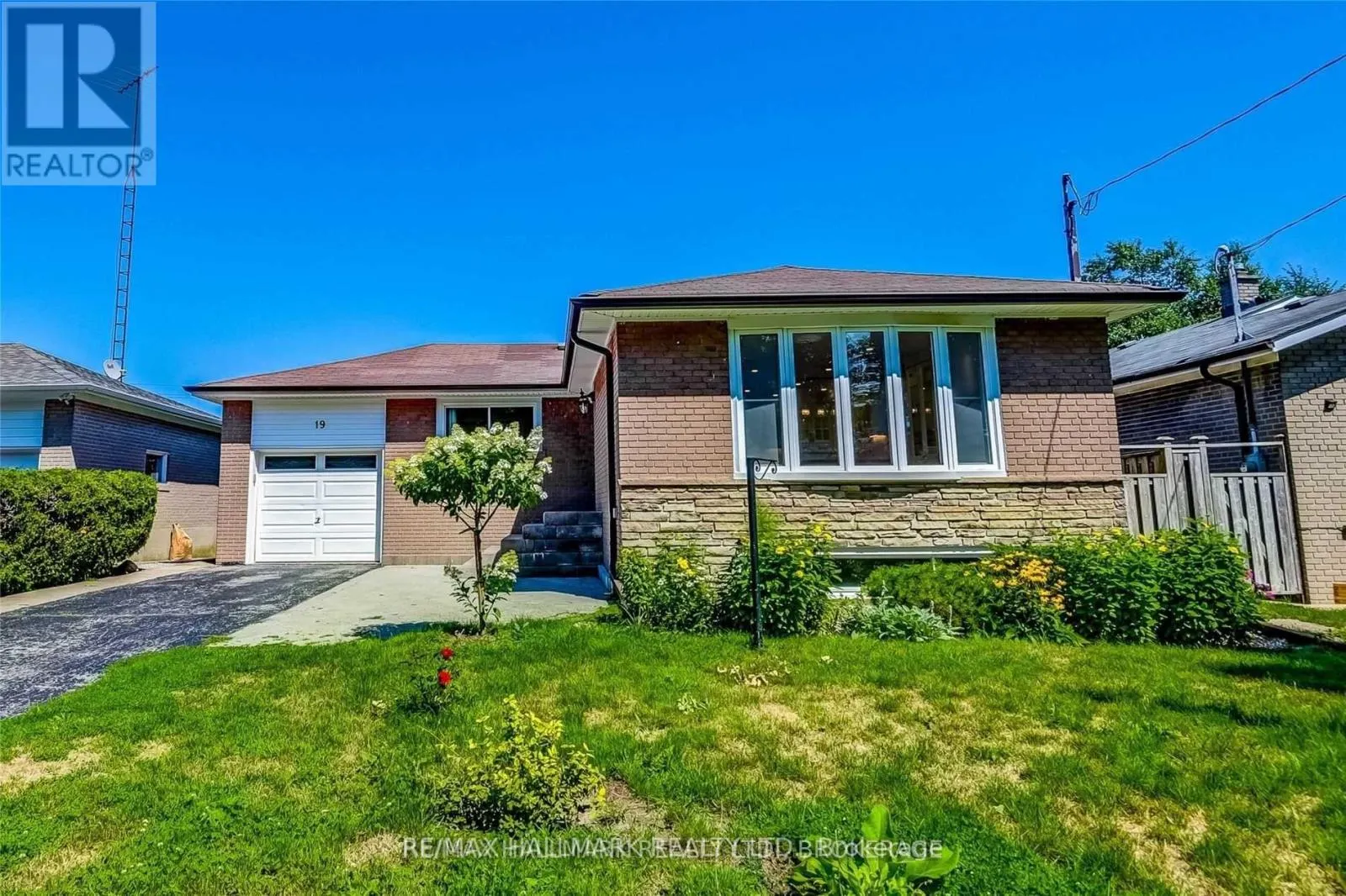 19 FAREHAM CRESCENT