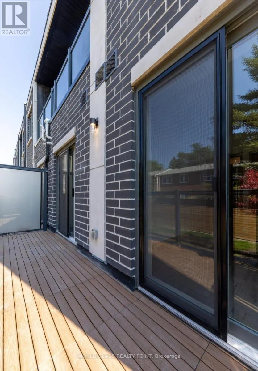 C3-201 - 3423 SHEPPARD AVENUE E