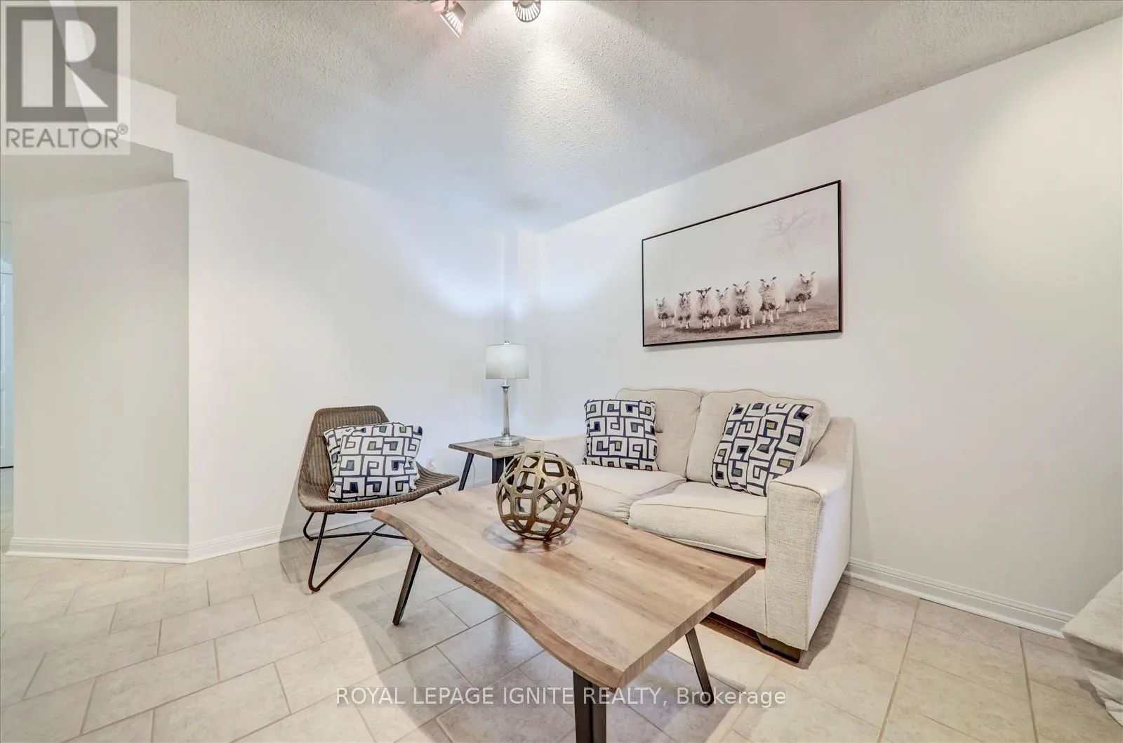 41 - 1345 ALTONA ROAD