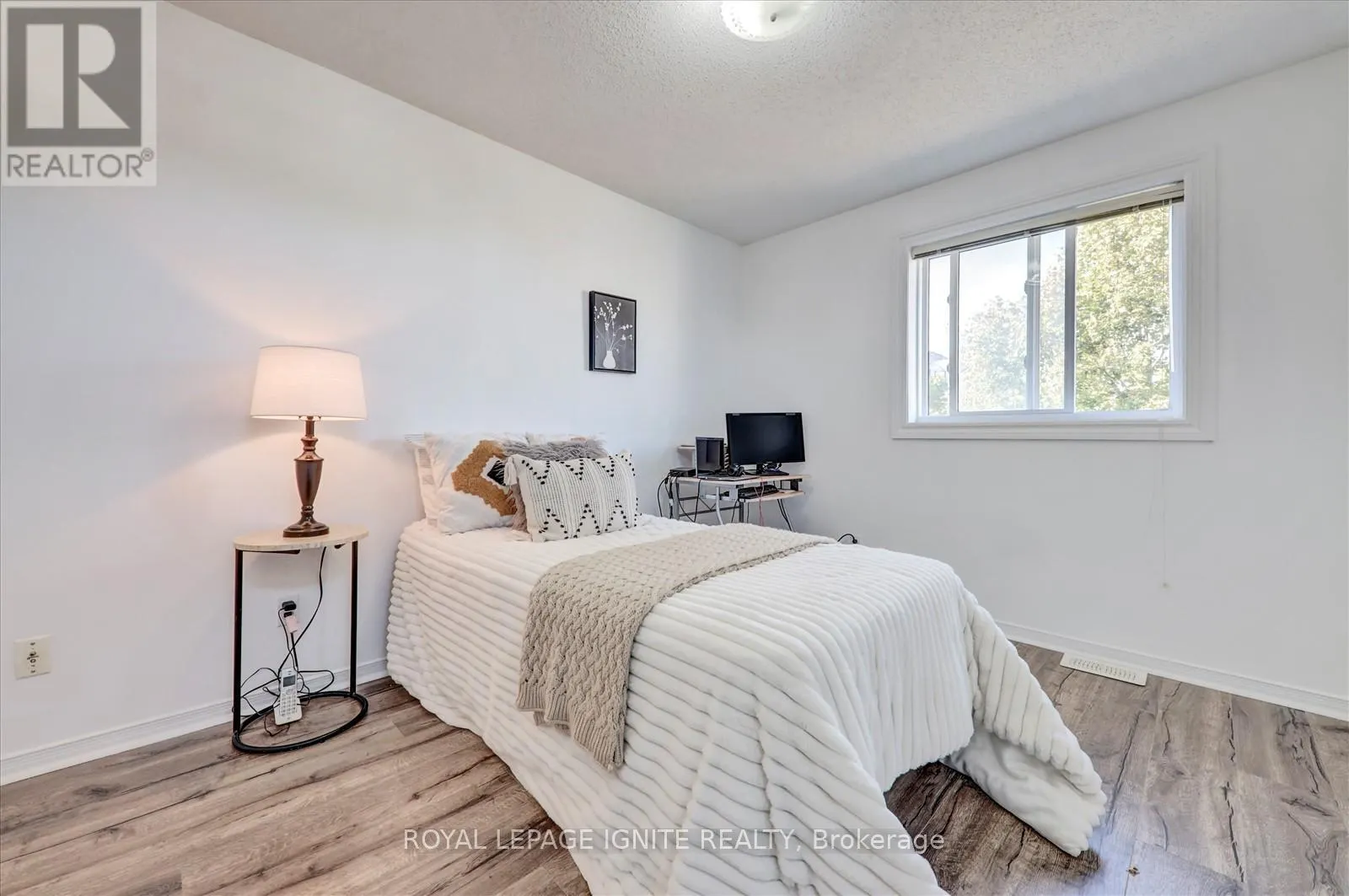 41 - 1345 ALTONA ROAD