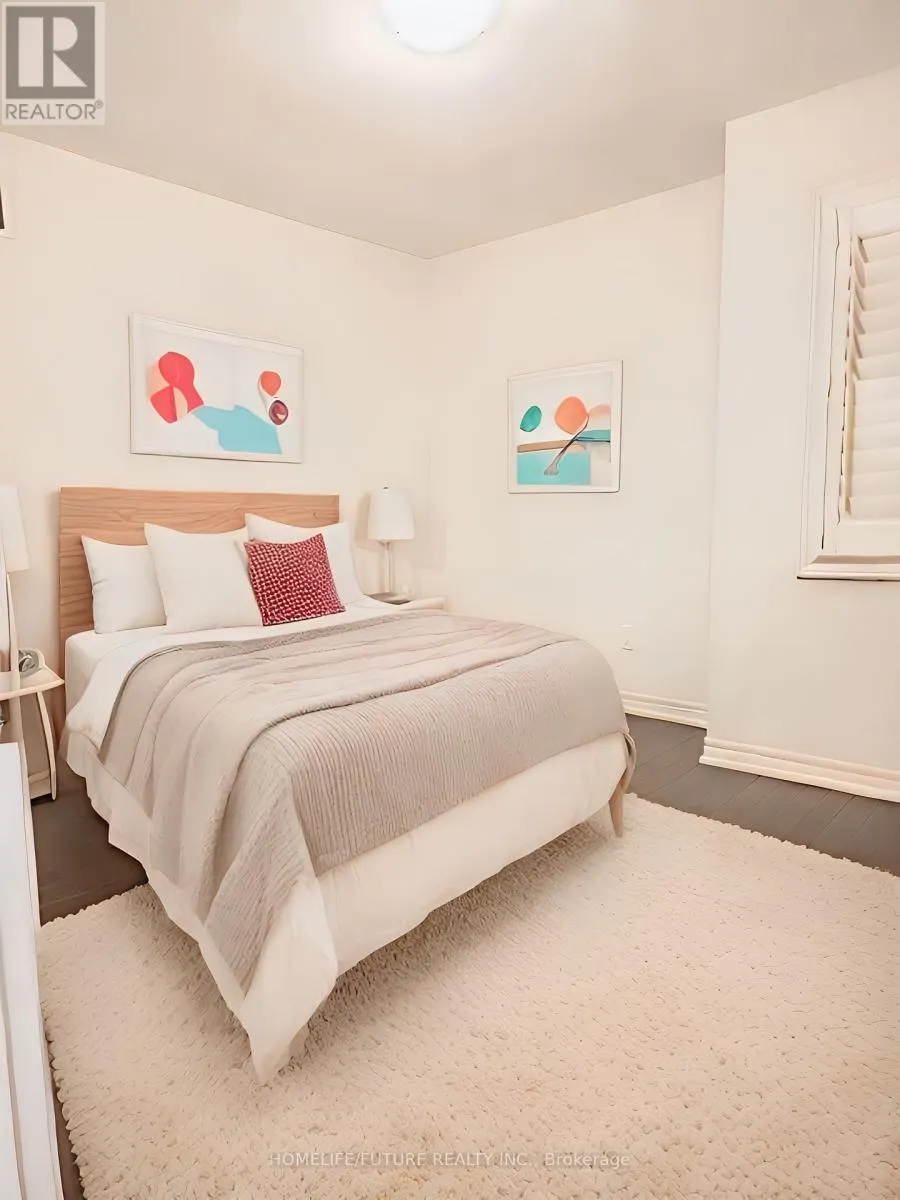 2426 HIBISCUS DRIVE
