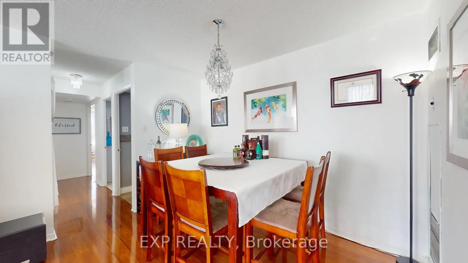 712 - 330 MCCOWAN ROAD