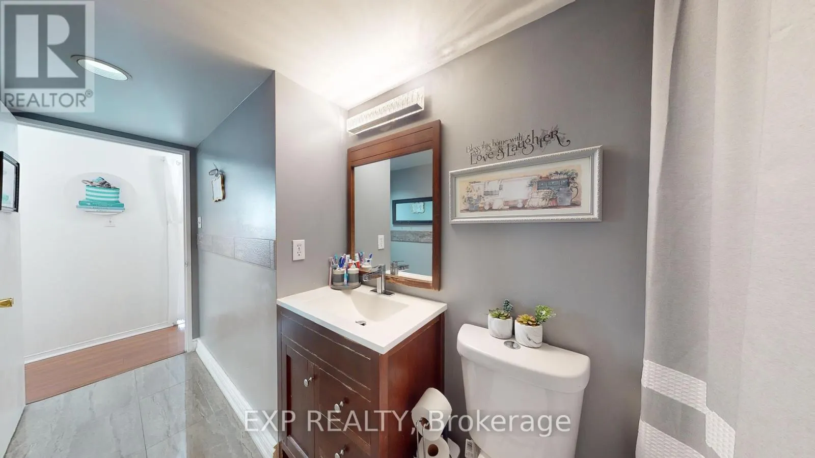 712 - 330 MCCOWAN ROAD