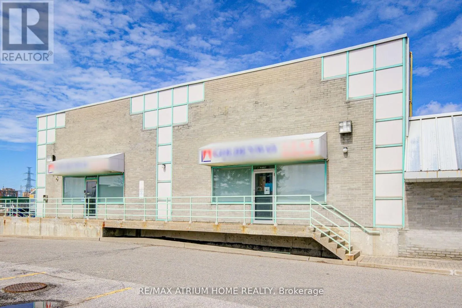 7 & 8 - 3390 MIDLAND AVENUE