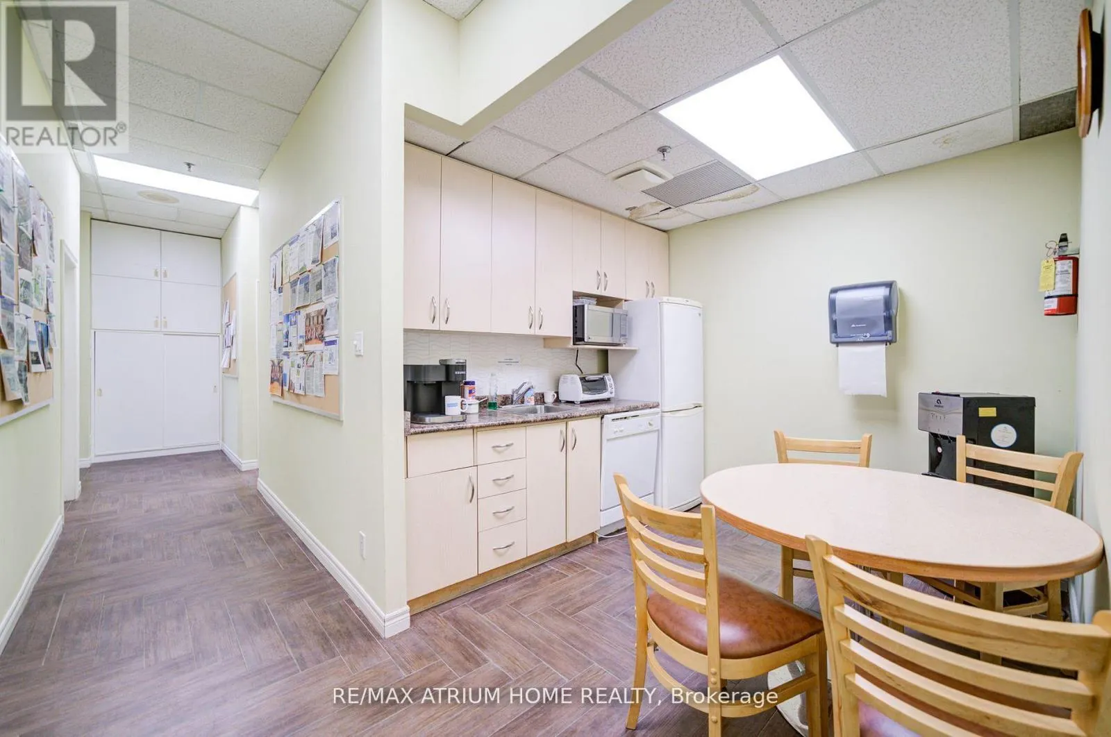 7 & 8 - 3390 MIDLAND AVENUE
