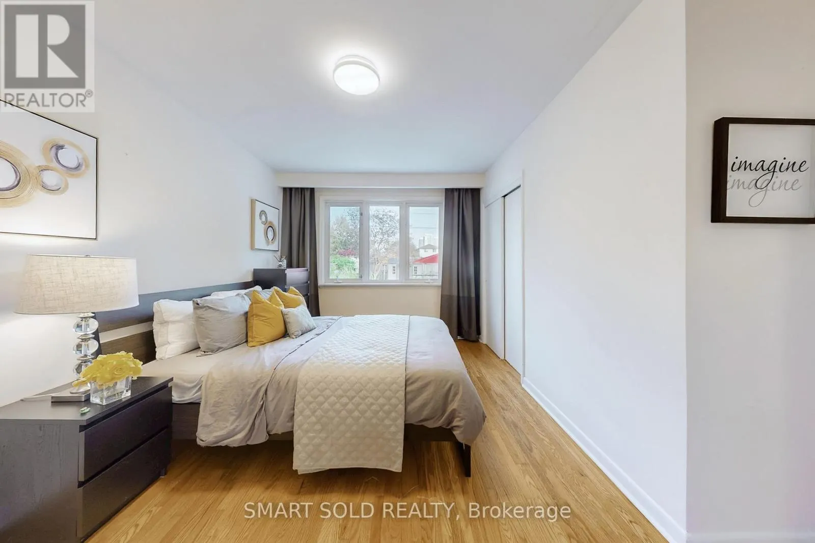 21 SUNMOUNT ROAD