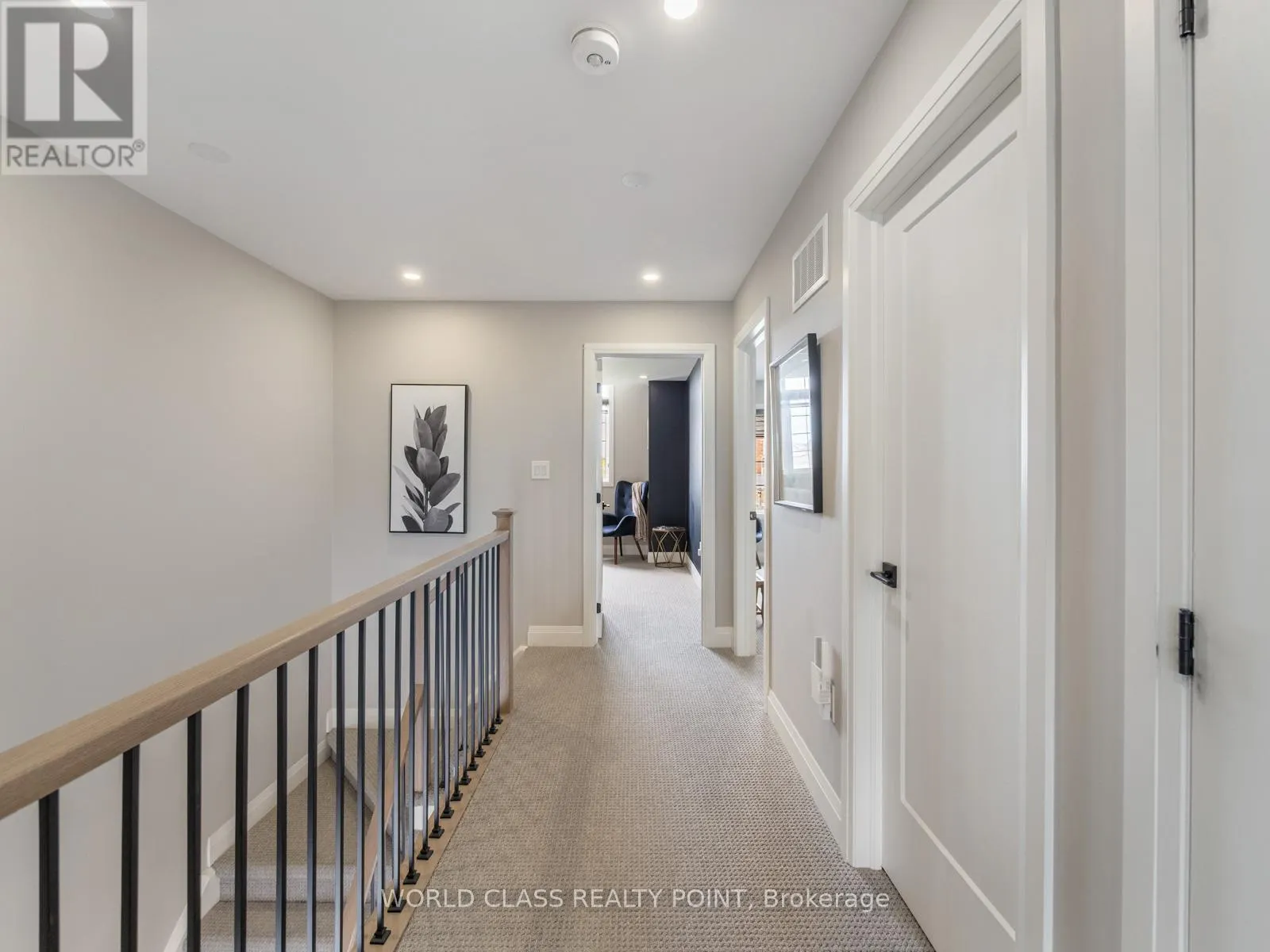 4 - 35 HANNING COURT