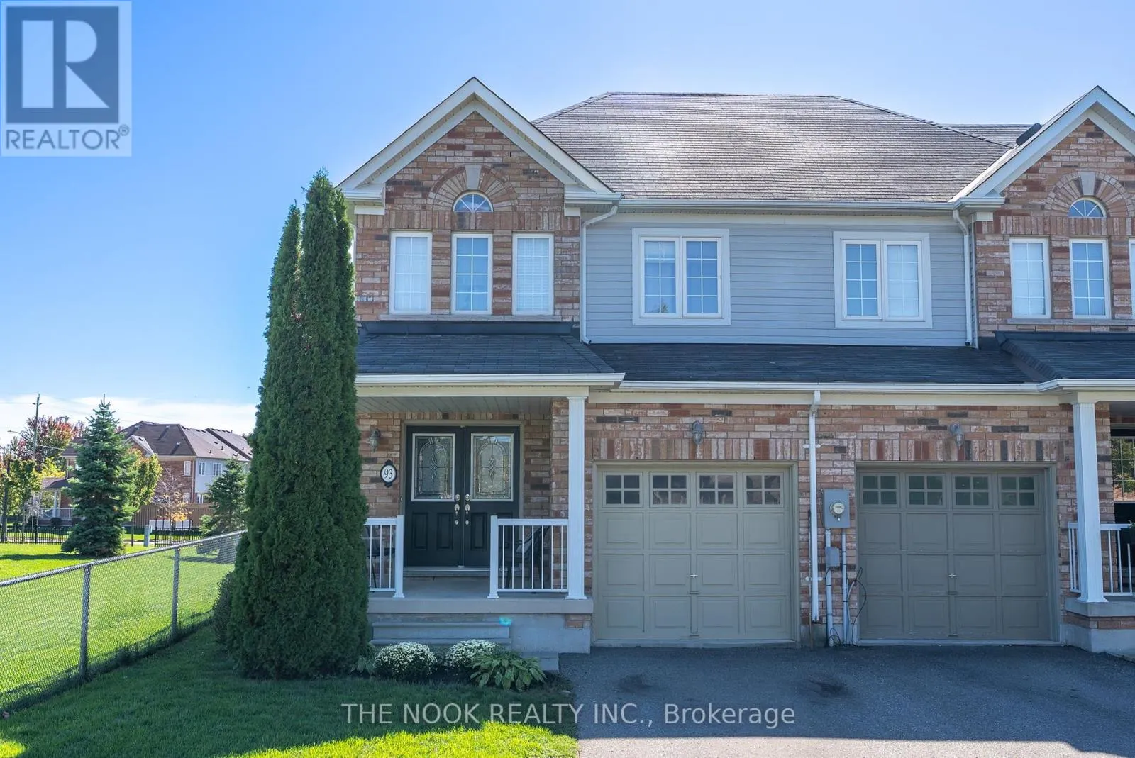 93 DEWELL CRESCENT