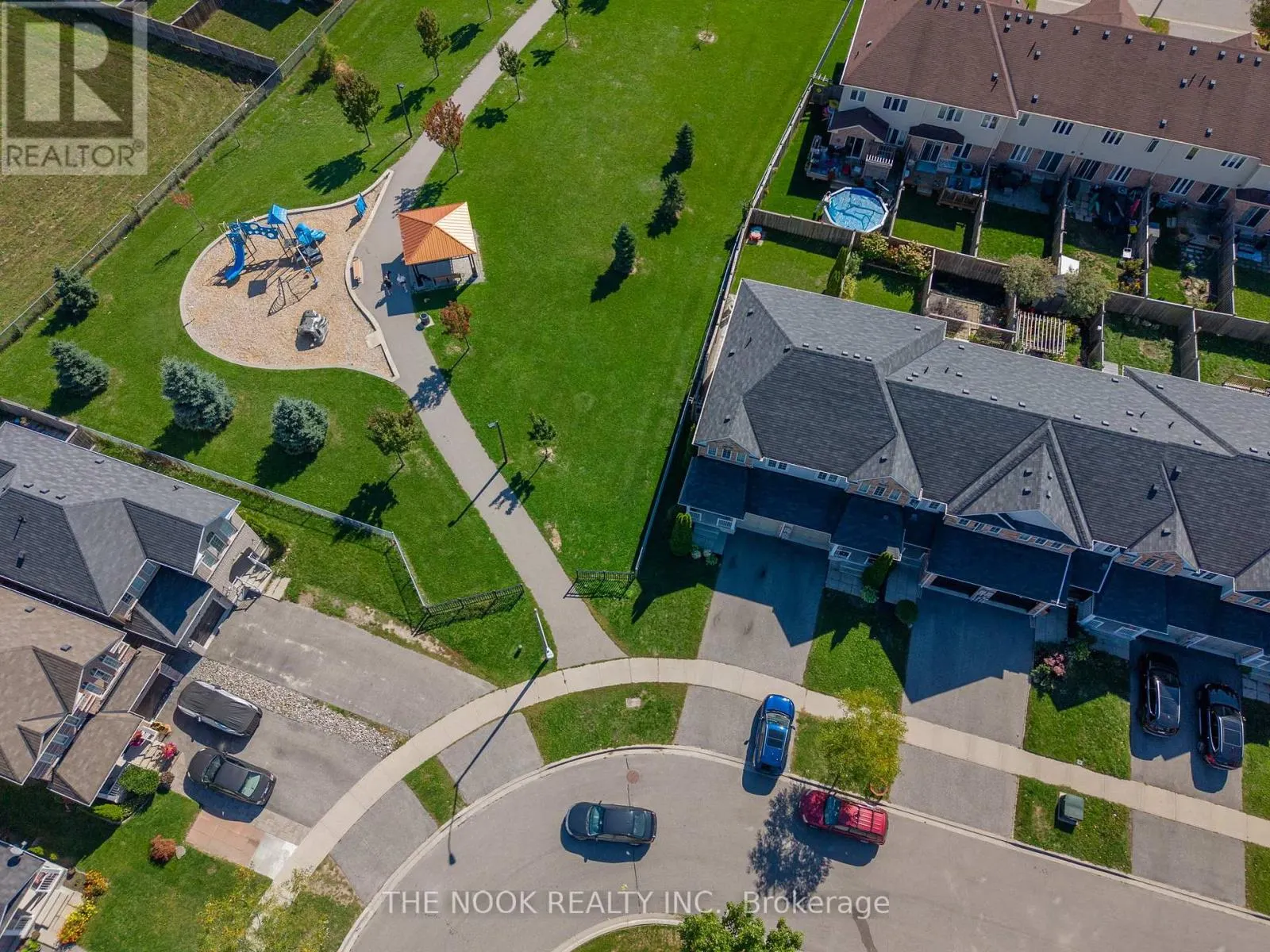 93 DEWELL CRESCENT