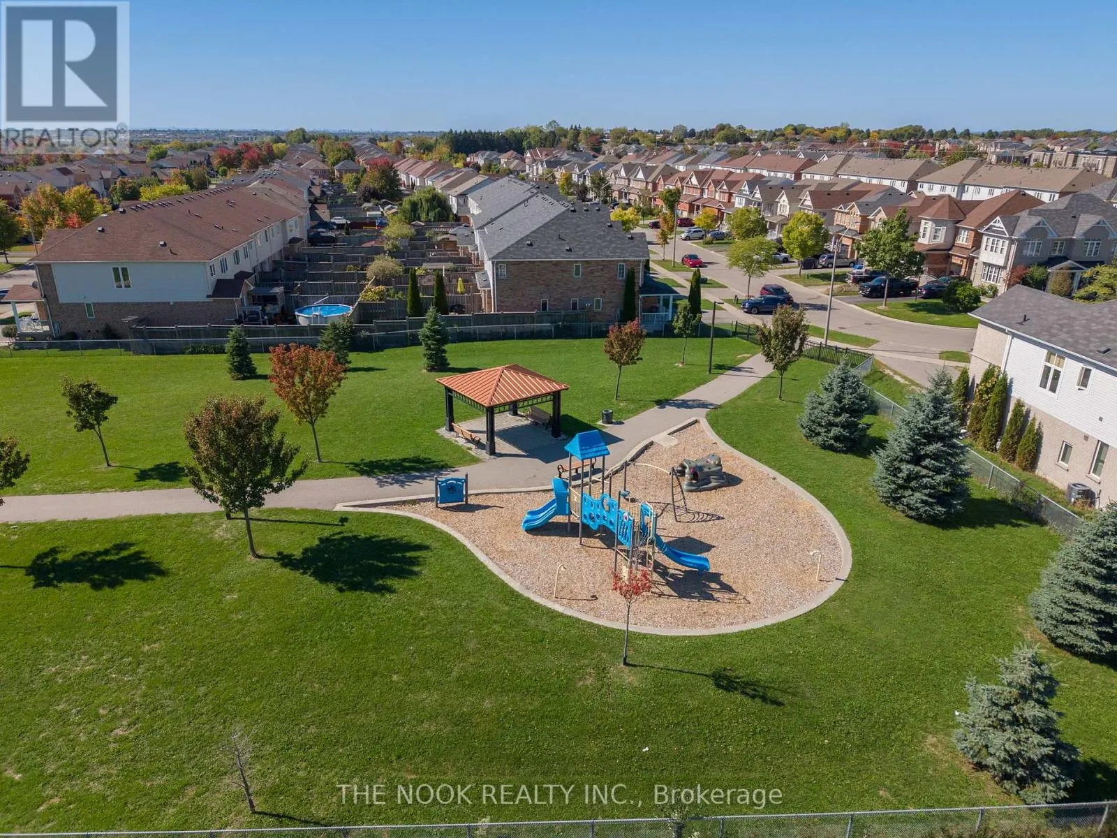 93 DEWELL CRESCENT