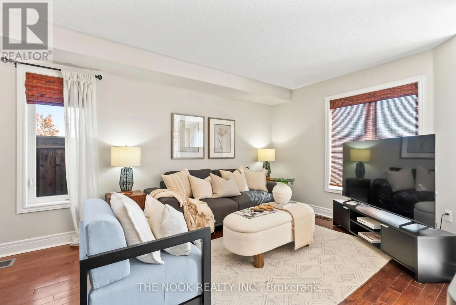 93 DEWELL CRESCENT