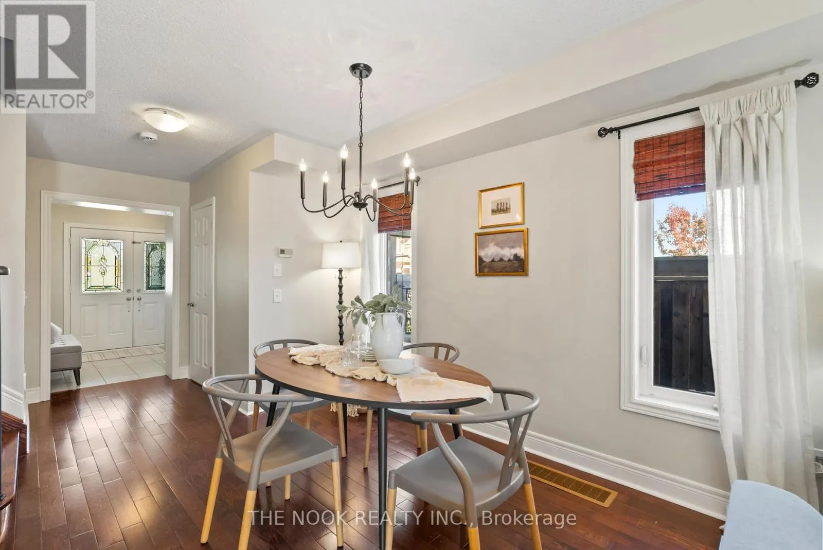 93 DEWELL CRESCENT