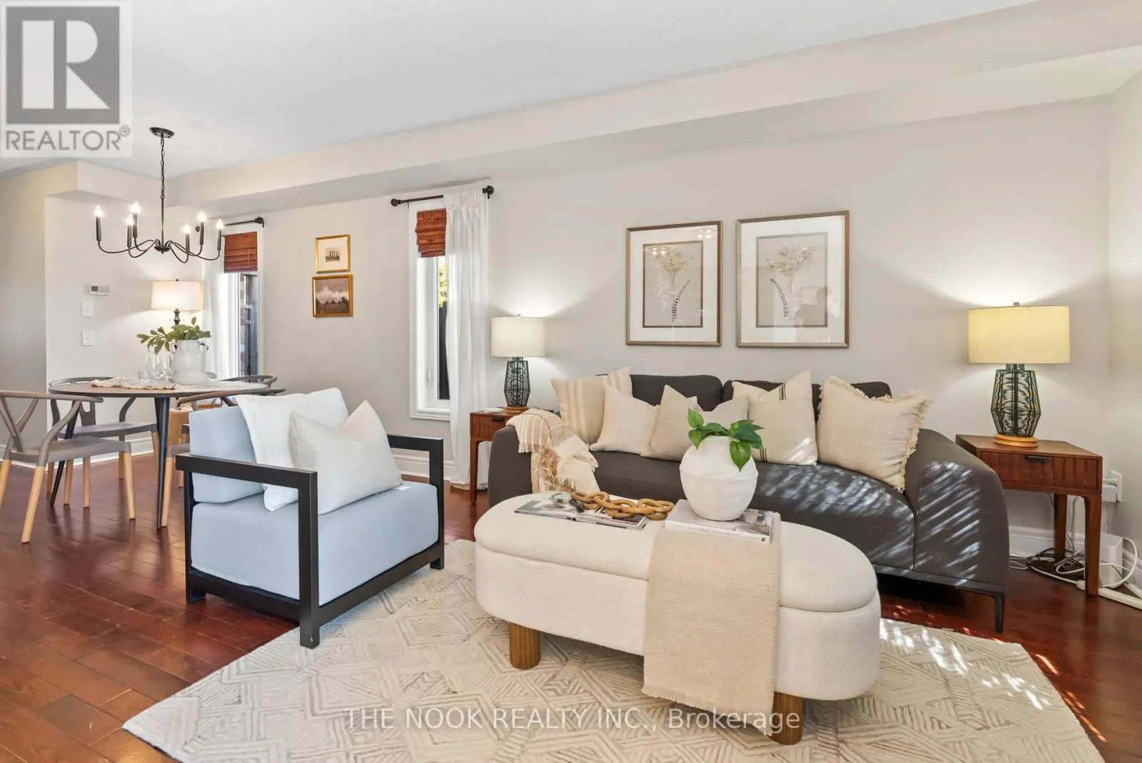 93 DEWELL CRESCENT