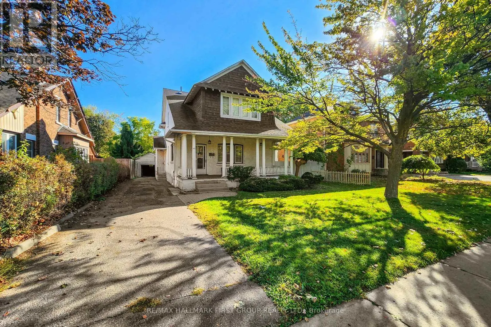 481 SIMCOE STREET N