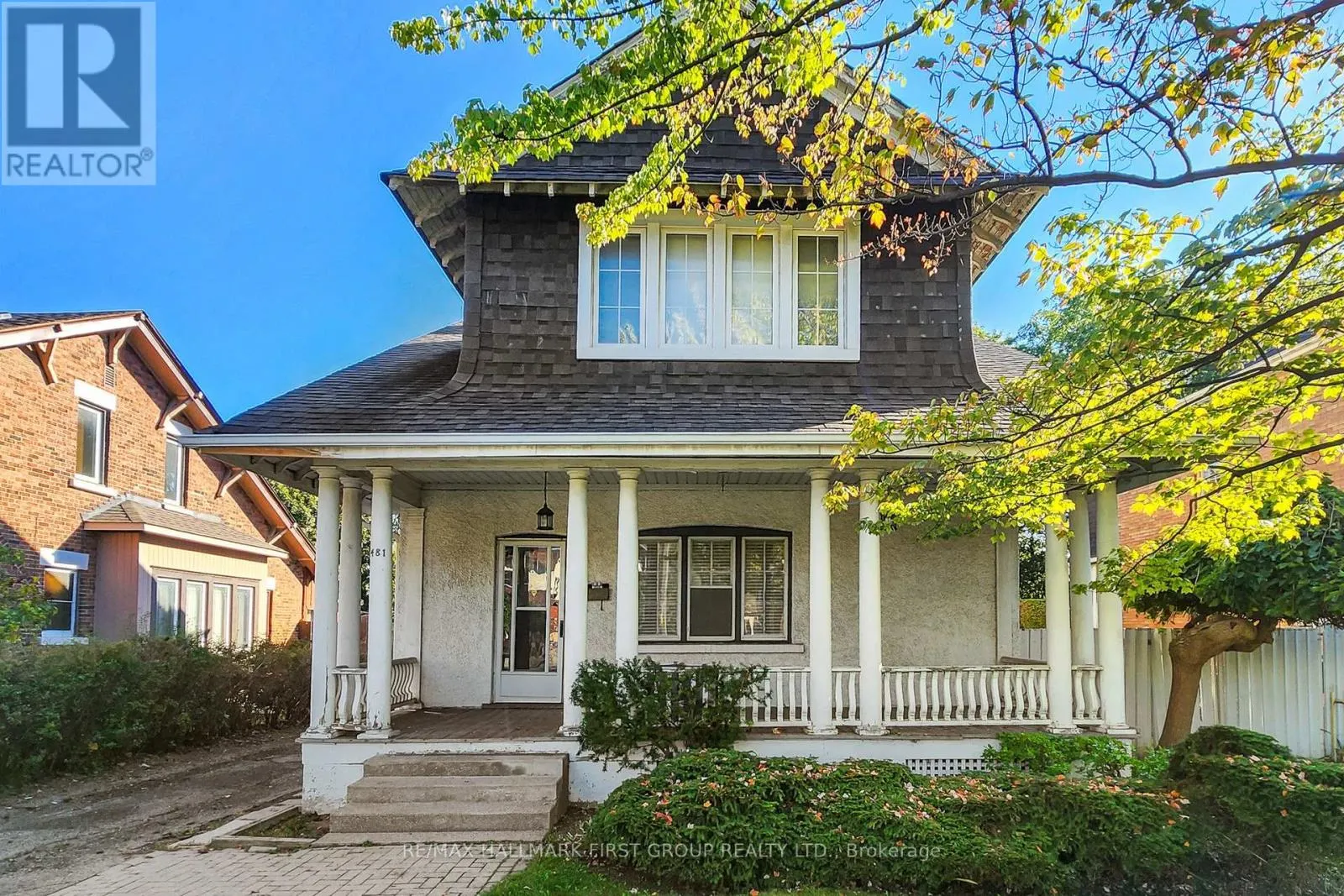 481 SIMCOE STREET N