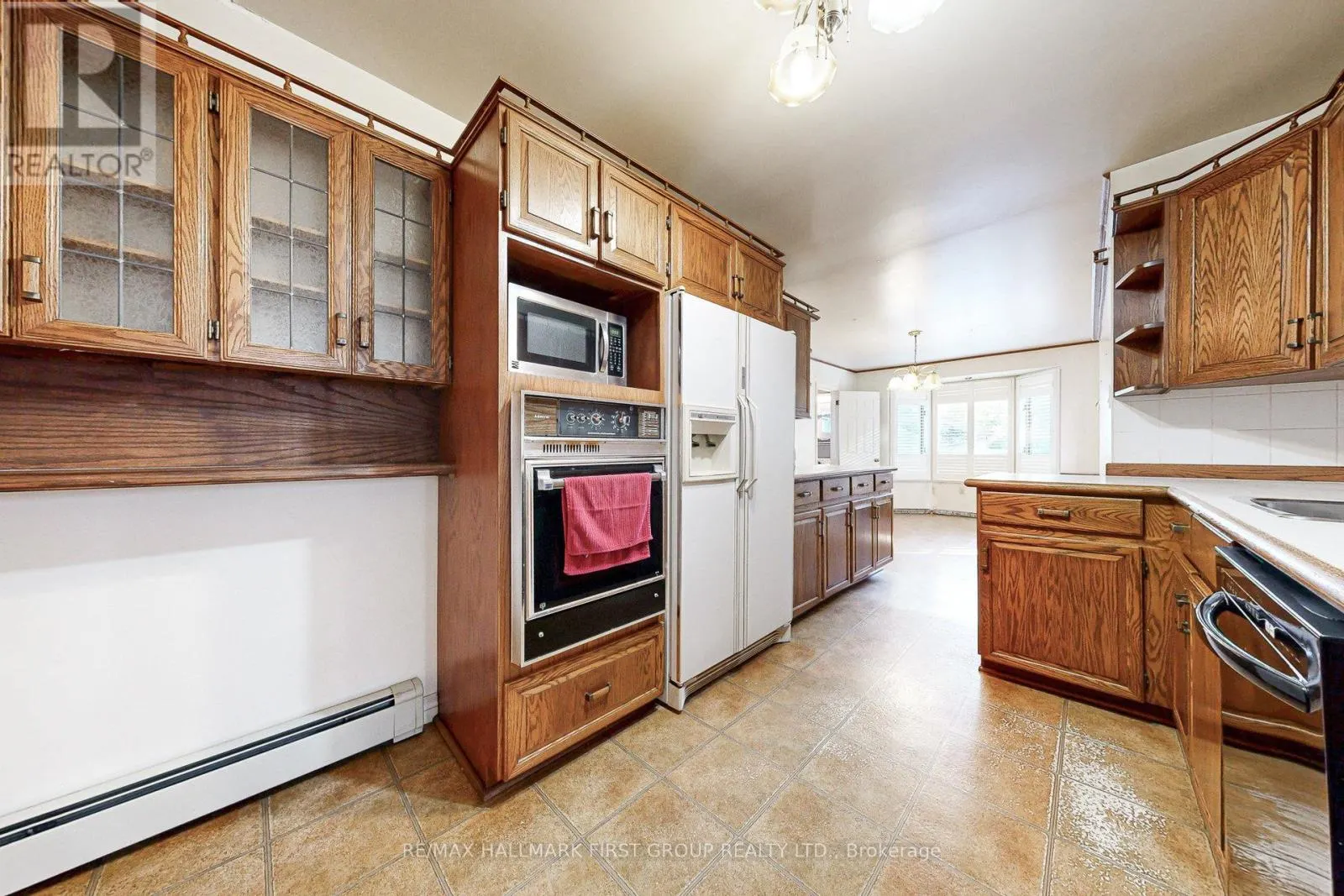 481 SIMCOE STREET N