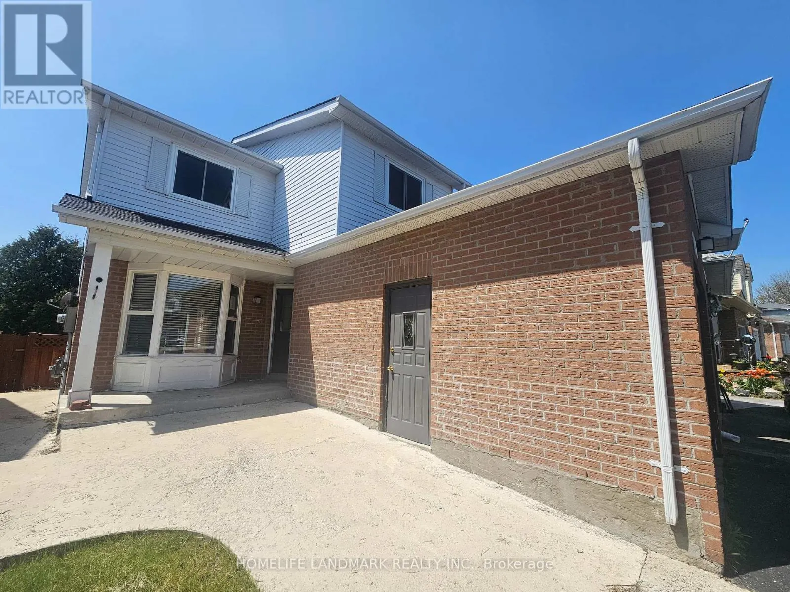 796 BENNETT CRESCENT