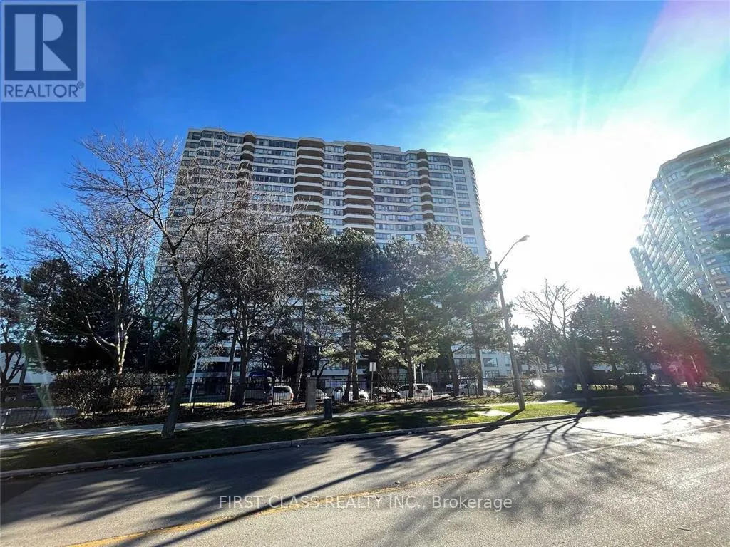 1722 - 3 GREYSTONE WALK DRIVE