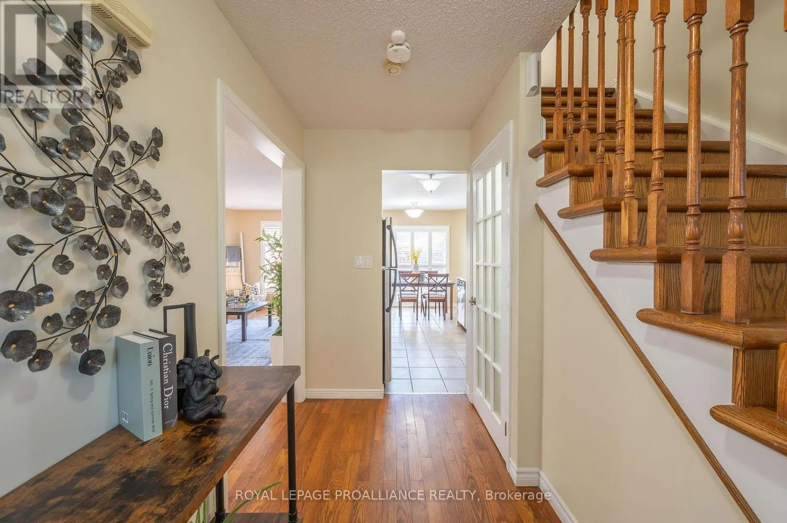 7 FIELDCREST AVENUE