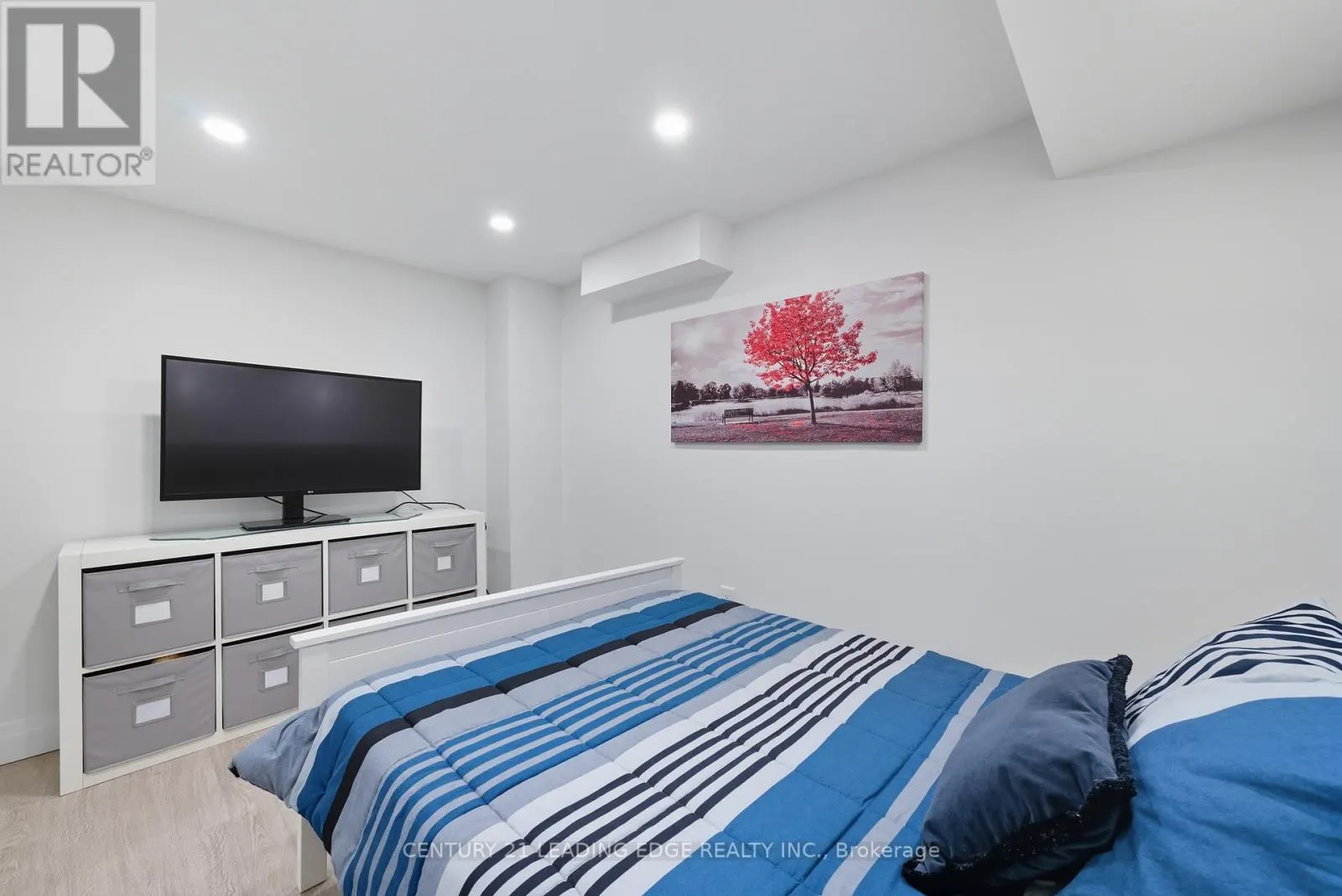 14 DRAYTON AVENUE