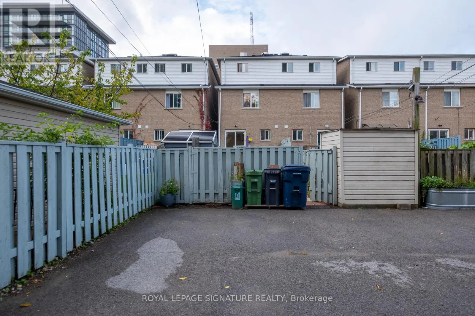 21 TRENT AVENUE