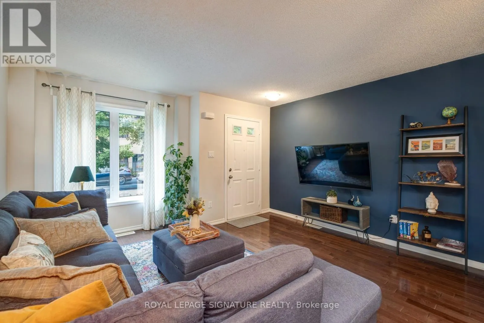 21 TRENT AVENUE