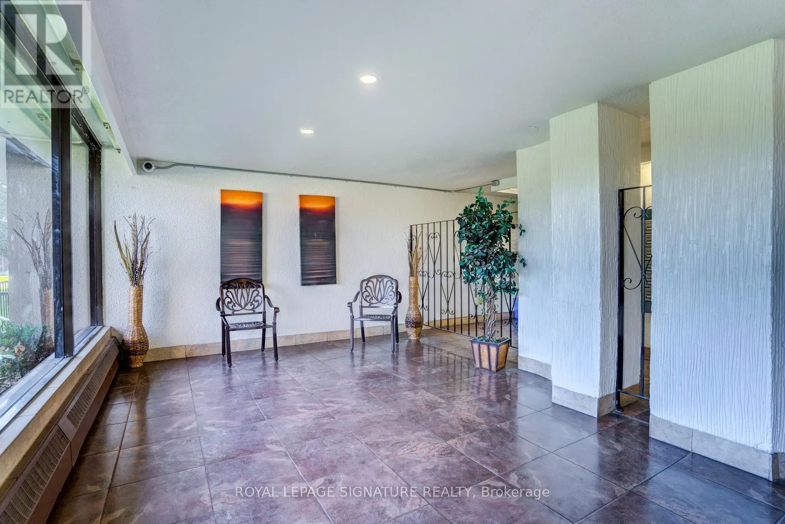 721 - 180 MARKHAM ROAD