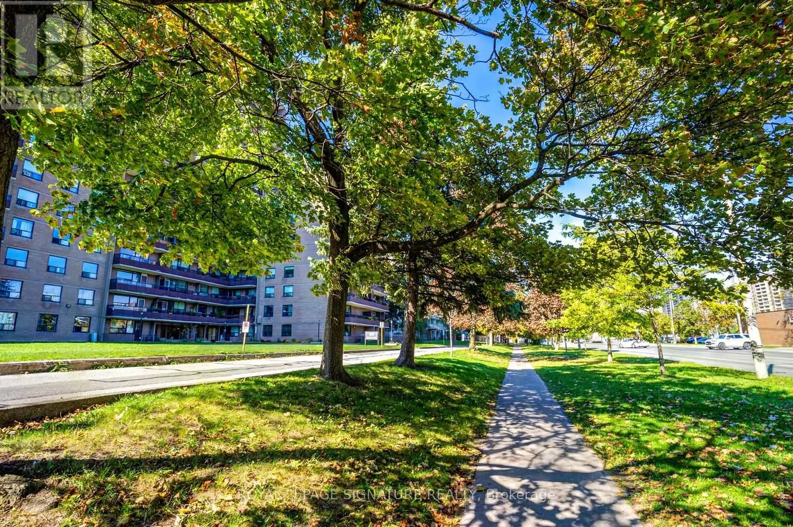 721 - 180 MARKHAM ROAD