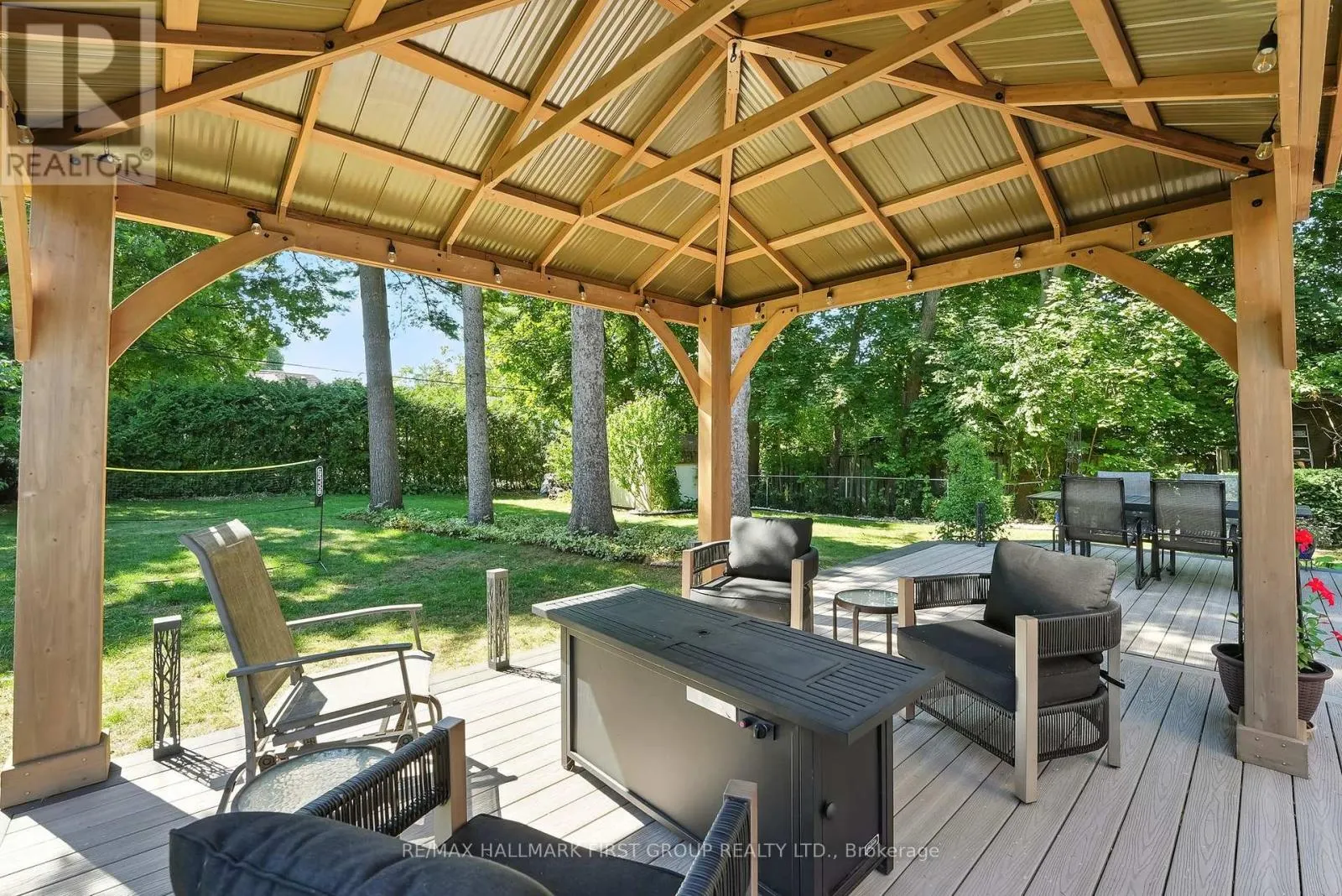 47 SHERWOOD ROAD E