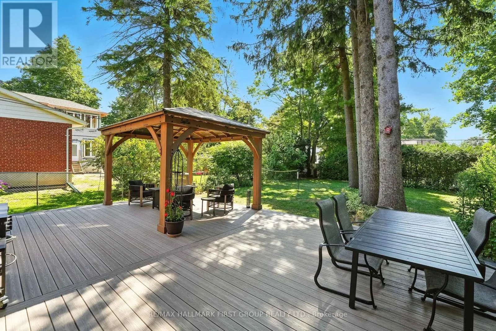 47 SHERWOOD ROAD E