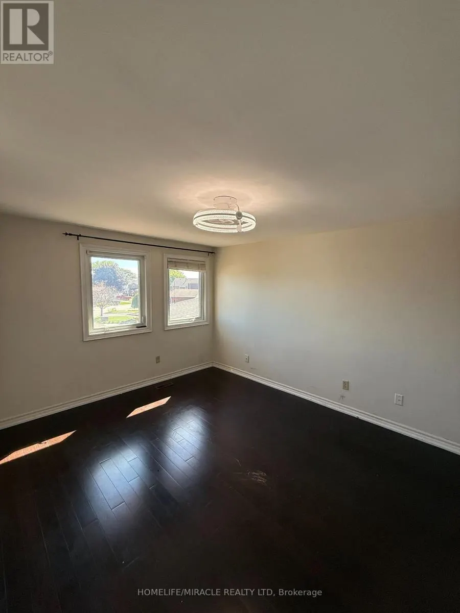 580 DAYLIGHT CRESCENT