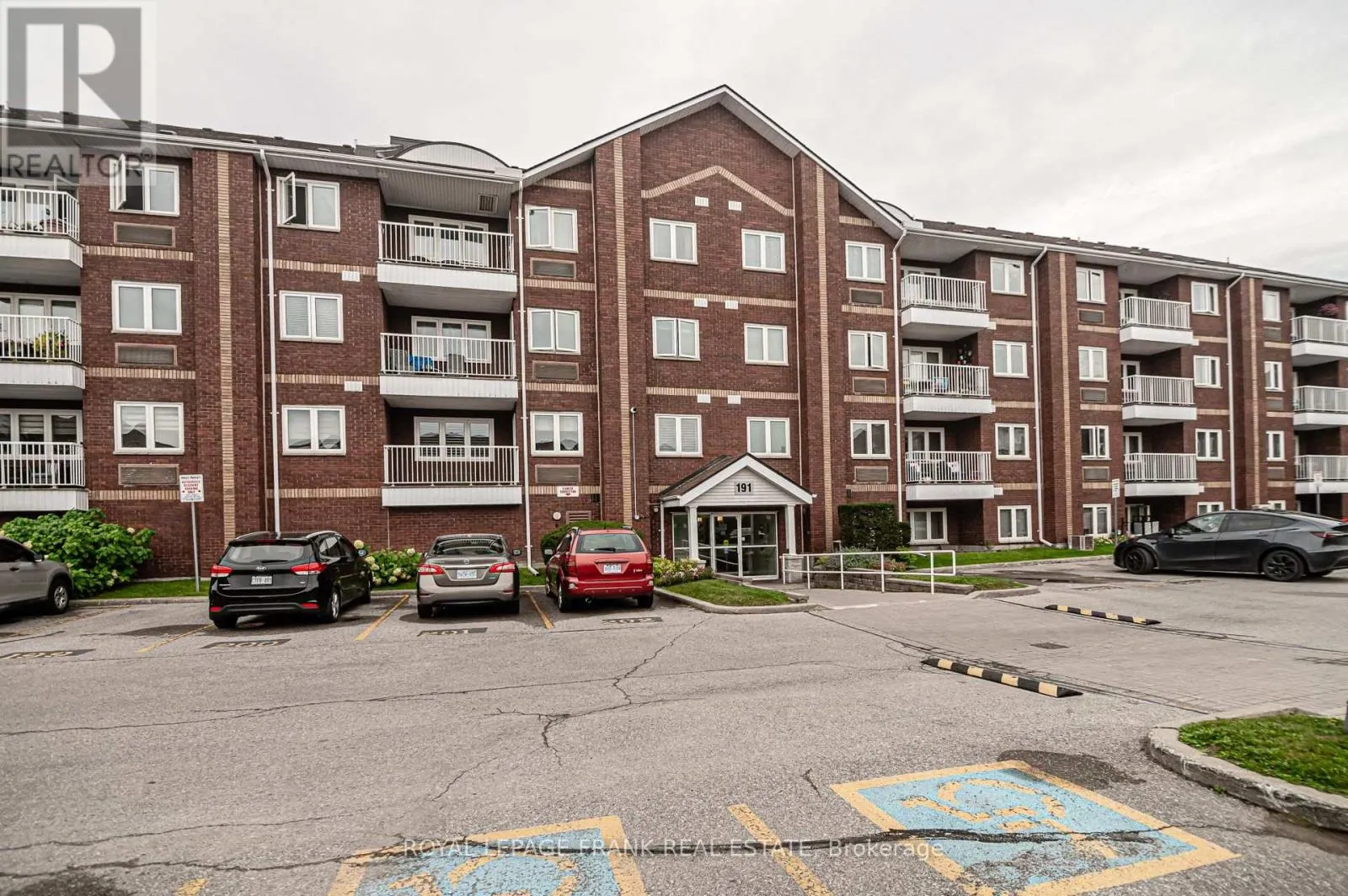 314 - 191 LAKE DRIVEWAY WAY W, #314