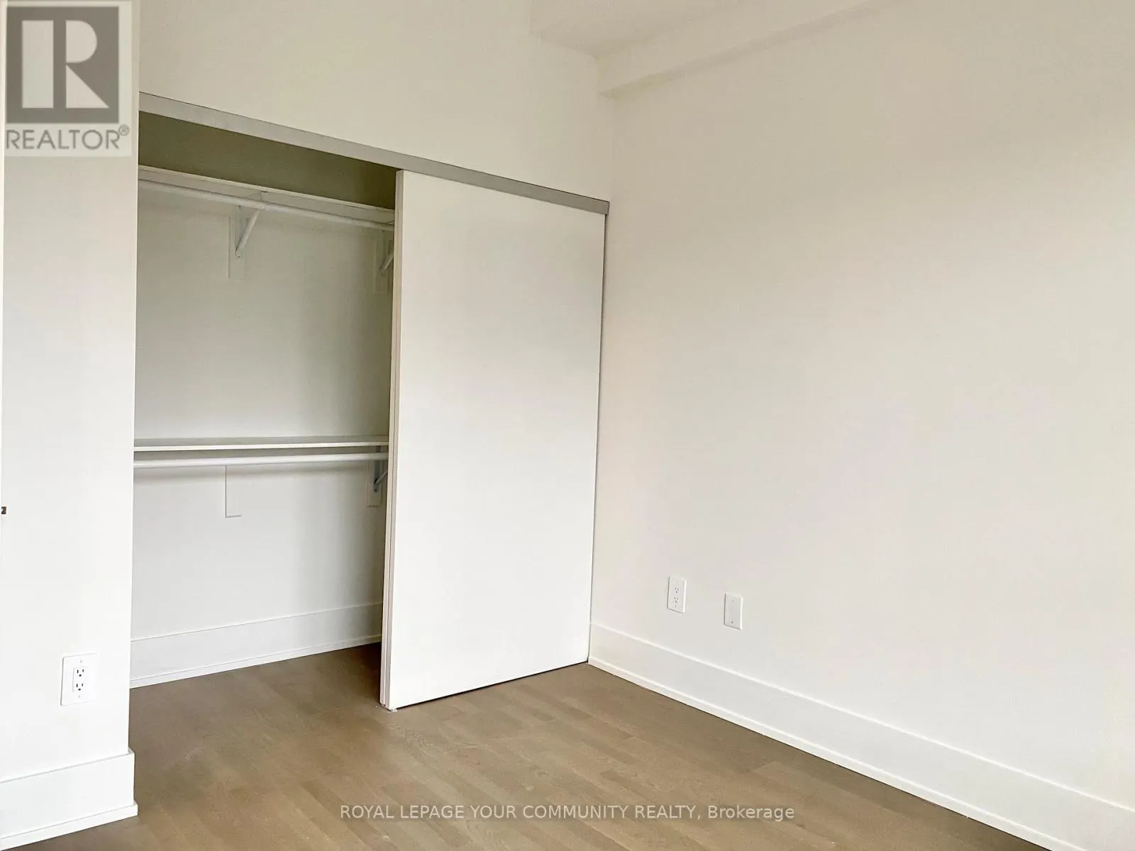 308 - 495 LOGAN AVENUE