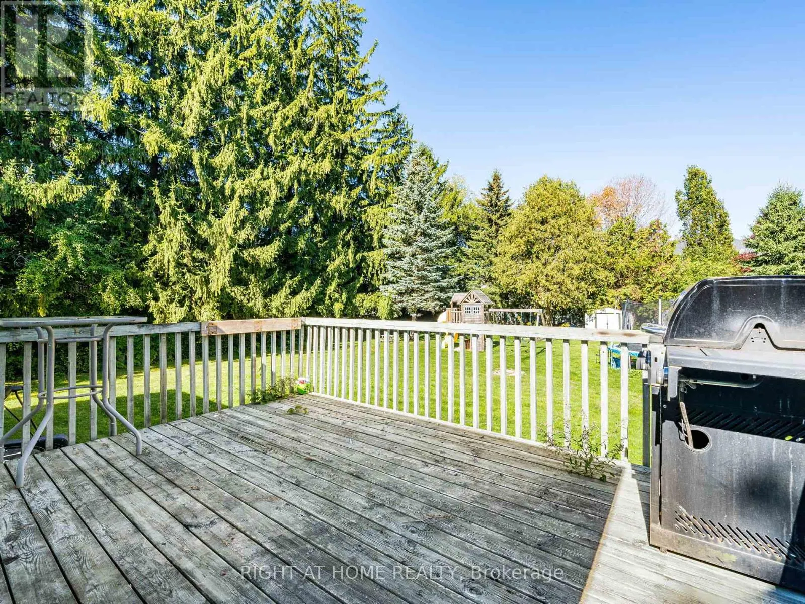 148 WINCHESTER ROAD E