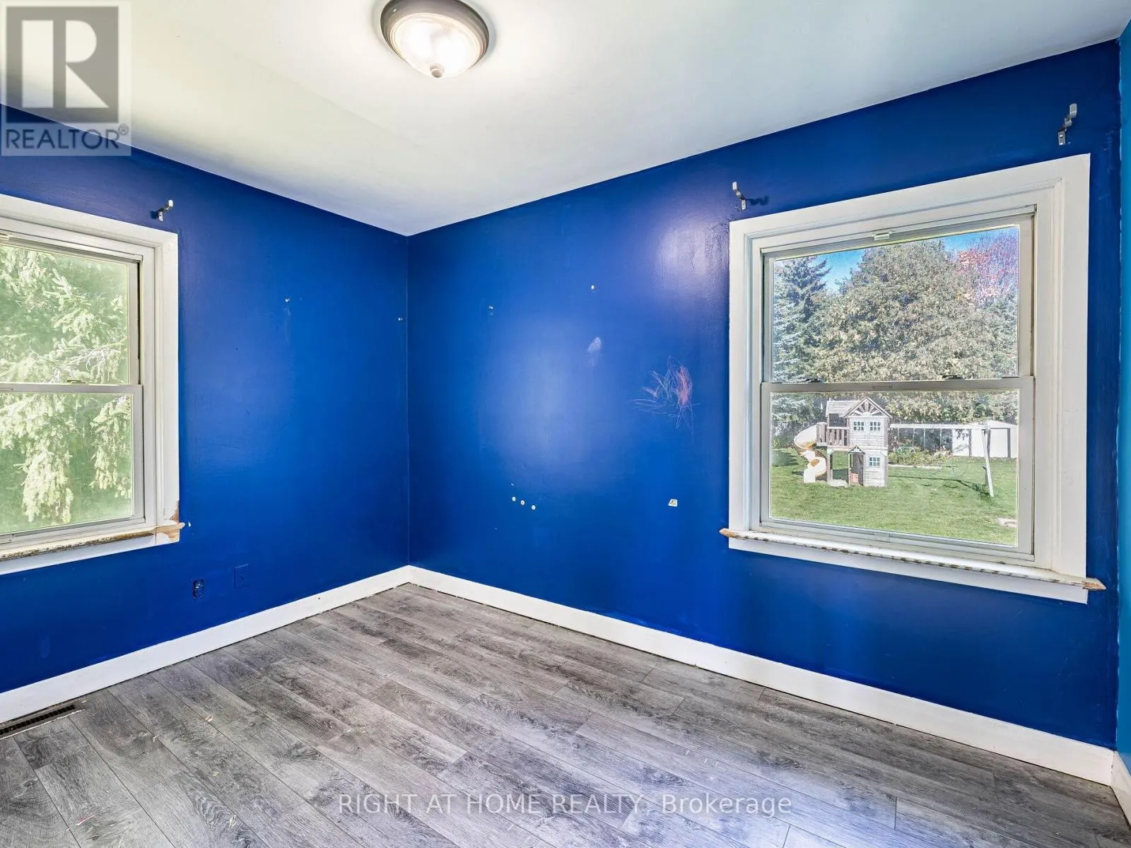 148 WINCHESTER ROAD E