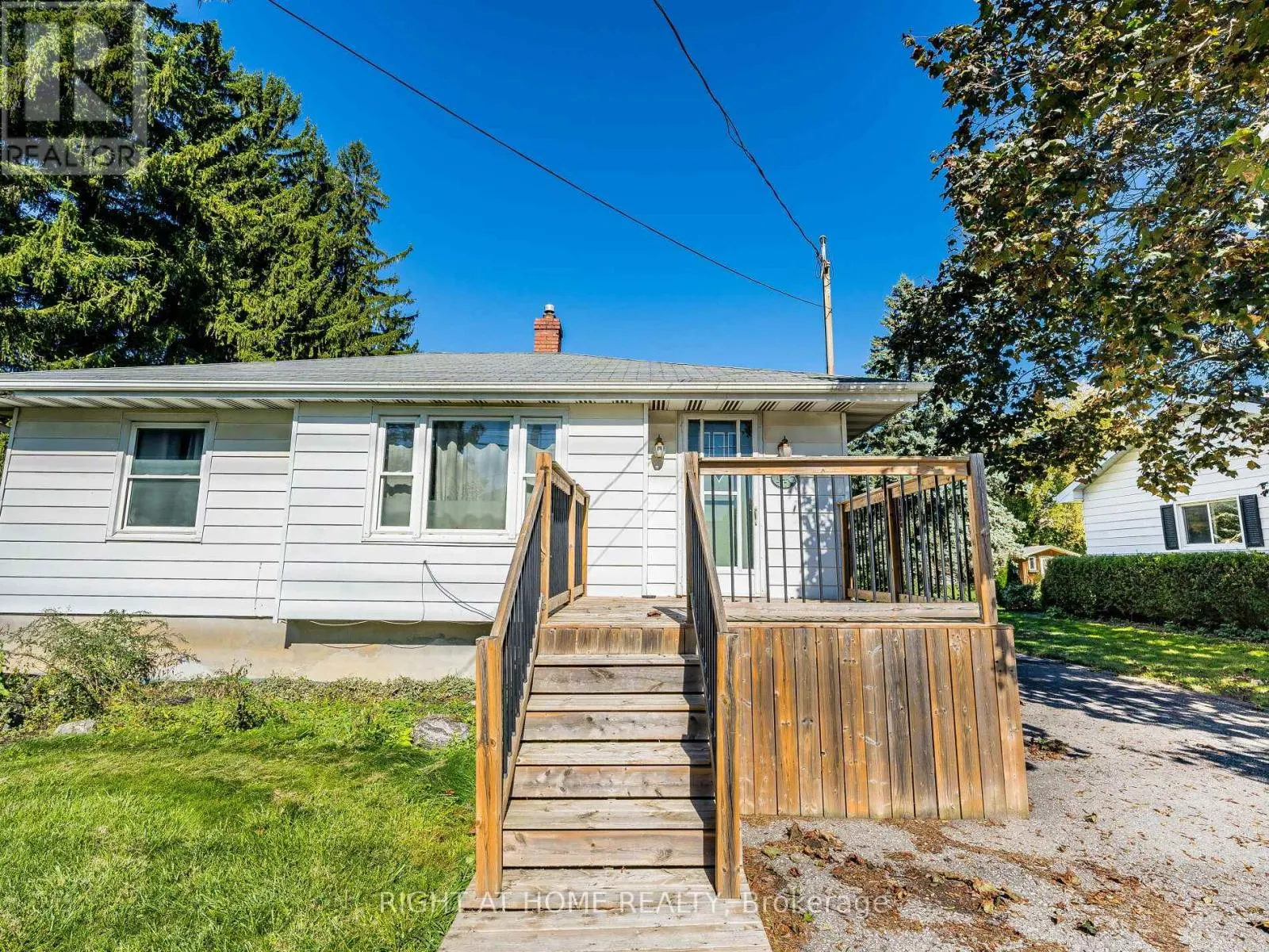 148 WINCHESTER ROAD E