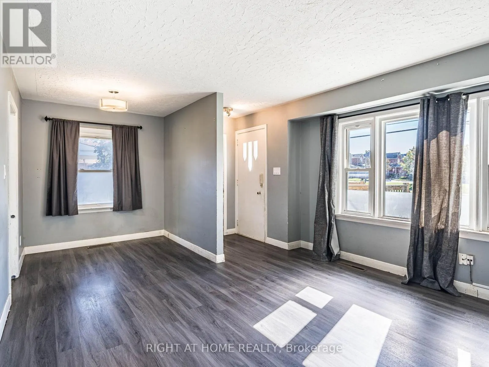 148 WINCHESTER ROAD E
