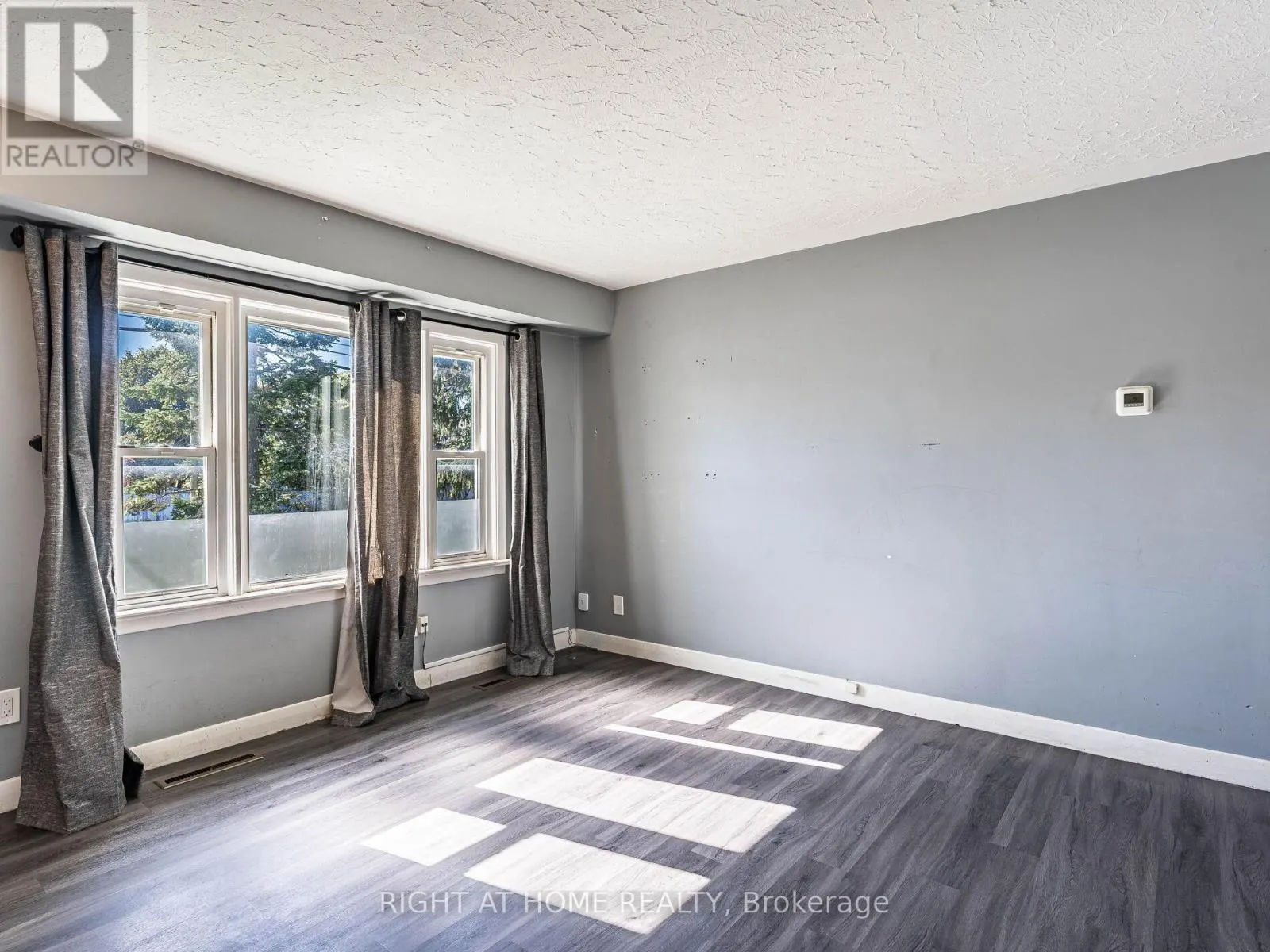 148 WINCHESTER ROAD E
