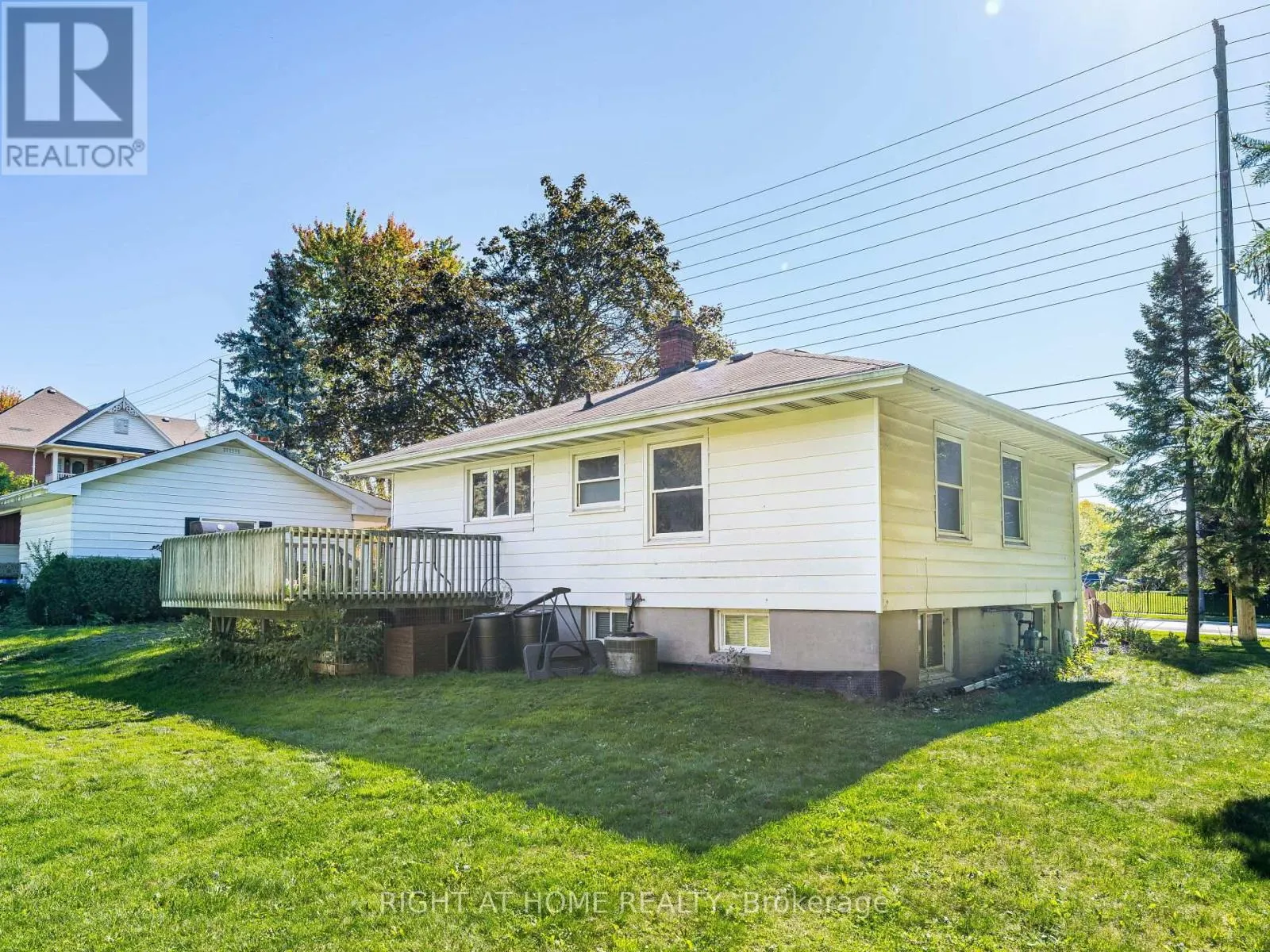 148 WINCHESTER ROAD E