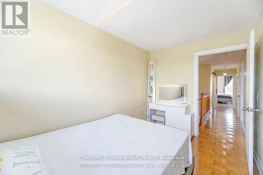 18 FIDDLEHEAD TERRACE
