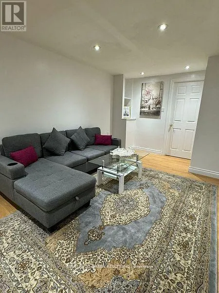 18 FIDDLEHEAD TERRACE