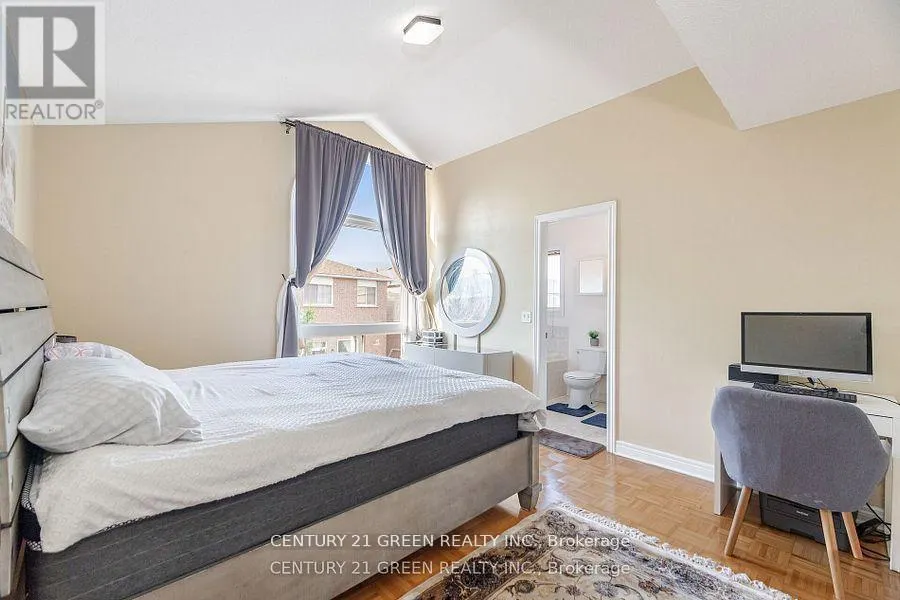 18 FIDDLEHEAD TERRACE
