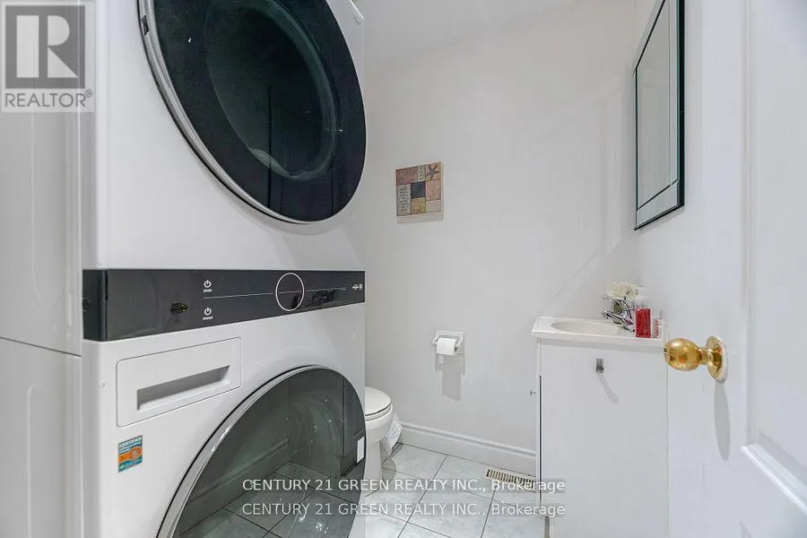 18 FIDDLEHEAD TERRACE