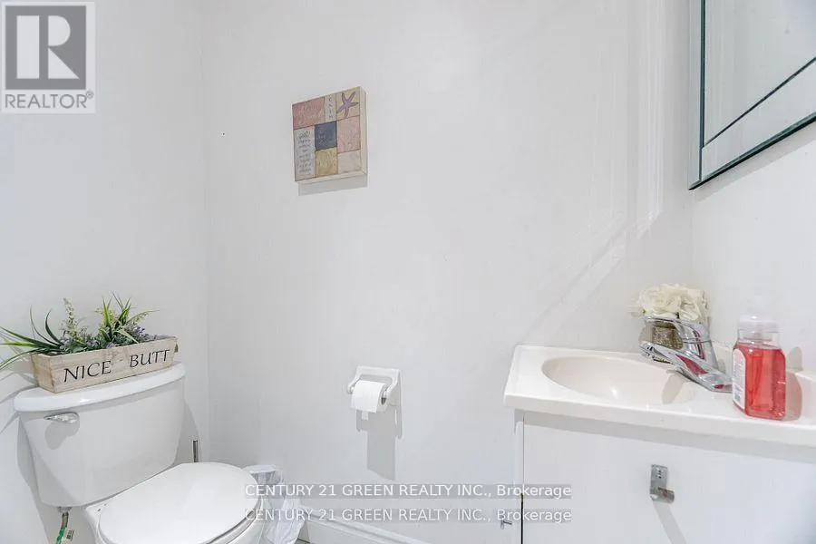 18 FIDDLEHEAD TERRACE
